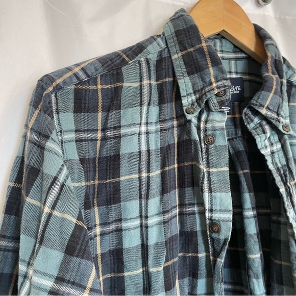 ST JOHNS BAY Men’s Green Blue Plaid Flannel Long Sleeve Size Medium - Picture 3 of 11